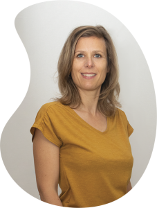 photo-coach-celine-gossin-alimentation-intuitive-soins-energetiques-certifiee-methode-meer